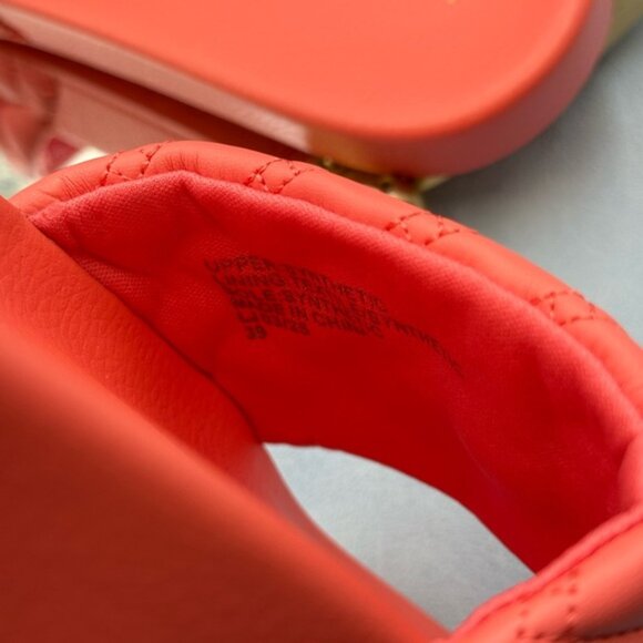 🆕 KURT GEIGER LONDON 🧿 NWOT Meena Eagle Quilted Slide, Salmon - Sz 39 US8.5 - Picture 13 of 15